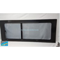 IVECO DAILY - 5/2015 to CURRENT - LWB VAN - DRIVERS - RIGHT SIDE MIDDLE BONDED SLIDING WINDOW ASSEMBLY GLASS IN GLASS FRAME - GREY (1920 x 770) - NEW