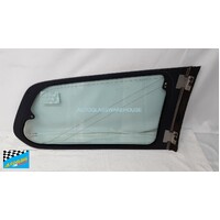 KIA GRAND CARNIVAL VQ - 2006 to 2/2015 - 5DR WAGON - PASSENGERS - LEFT SIDE REAR CARGO GLASS - WITH AERIAL (980MM) - (SECOND-HAND)