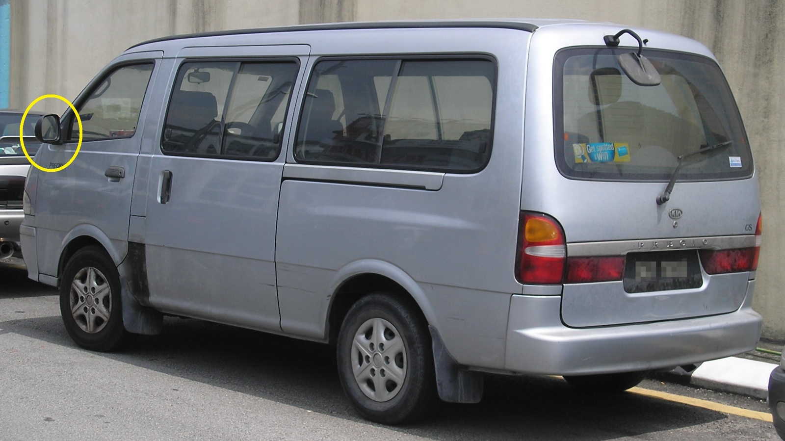 Kia pregio 2002