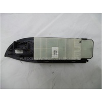 SUZUKI GRAND VITARA JB - 9/2005 to CURRENT - WAGON - RIGHT SIDE FRONT POWER SWITCH WINDOW - 64J30 - 0338T - (Second-hand)