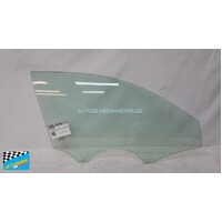 AUDI A1 8X - 6/2012 to 5/2019 - 5DR HATCH - DRIVERS - RIGHT SIDE FRONT DOOR GLASS - SOLAR GLASS, 2 HOLES - GREEN - NEW