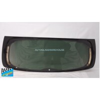 PEUGEOT 207 - 6/2007 to 9/2012 - 5DR HATCH - REAR WINDSCREEN GLASS - HEATED - WITH 1 HOLE AND AERIAL - 560MM X 1345MM - PRIVACY TINTED (SECOND-HAND)