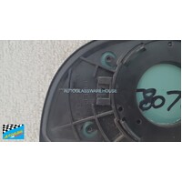 HYUNDAI GETZ TB - 9/2002 to 9/2011 - 3DR HATCH - DRIVERS - RIGHT SIDE FLAT GLASS MIRROR WITH BACKING PLATE - TB-CAR G/HOLDER RH >PP< -(SECOND HAND)