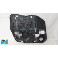 HYUNDAI TUCSON NX4 V1 - 3/2021 to CURRENT - 5DR WAGON - PASSENGERS  - LEFT SIDE FRONT WINDOW REGULATOR - 82480-N9270 - (SECOND-HAND)