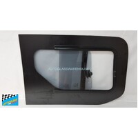 PEUGEOT PARTNER B9P L1/L2 / CITROEN BERLINGO L1 - 08/2008 to 2017 - VAN - LEFT SIDE FRONT BONDED SLIDING WINDOW GLASS - (785 x 550) - NEW