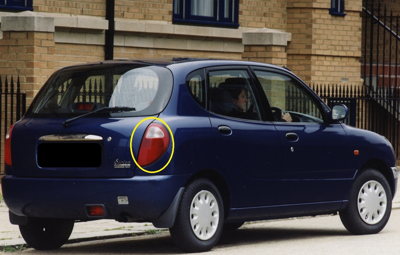 Daihatsu Sirion 2005