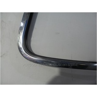 HOLDEN KINGSWOOD HG - 1968 to 1971 - 4DR SEDAN - REAR SCREEN CHROME MOULD - (Second-hand)