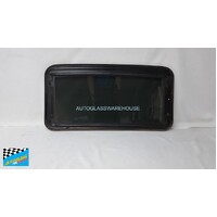 SUITABLE FOR TOYOTA KLUGER GSU40R - 8/2007 TO 2/2014 - 5DR WAGON - SUNROOF - 910 X 470 - (SECOND-HAND)