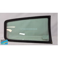 RENAULT CLIO X65 - 12/2001 TO 8/2008 - 3DR HATCH - PASSENGERS - LEFT SIDE CARGO GLASS - NOT ENCAPSULATED - NEW