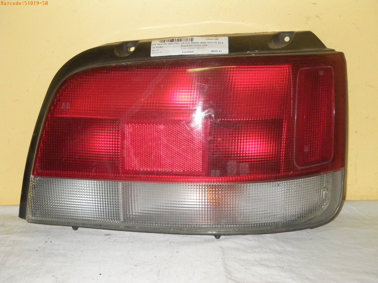 SUZUKI,BALENO, 3DR,HATCH,4/95>10/01, RIGHT,SIDE,TAIL,LIGHT, KOITO,33-08505