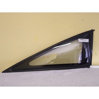 suitable for TOYOTA CELICA ZZT230/231 - 11/1999 to 10/2005 - 5DR LIFTBACK - DRIVERS - RIGHT SIDE REAR OPERA GLASS- ENCAPSULATED