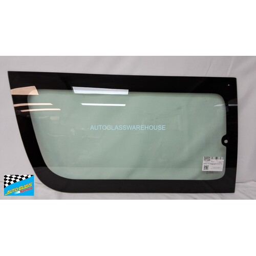 suitable for TOYOTA TOWNACE CR31 IMPORT - 1992 to 1996 - VAN - PASSENGERS - LEFT SIDE SLIDING DOOR WINDOW GLASS - 1 HOLE - GREEN - NEW