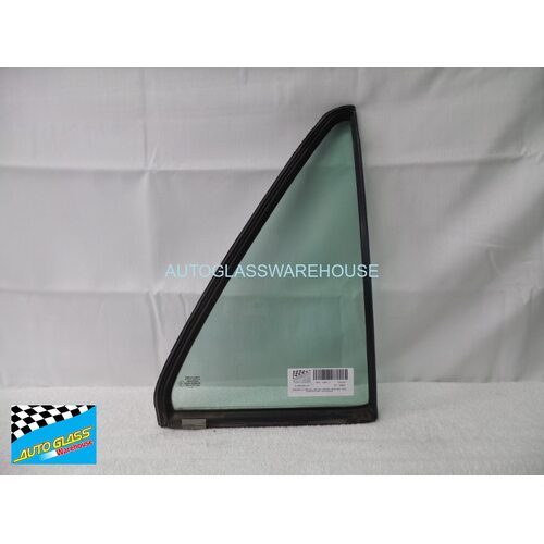 SAAB 9000 CS - 11/1989 to 10/1997 - 5DR HATCH - DRIVERS - RIGHT SIDE REAR QUARTER GLASS - (SECOND HAND)