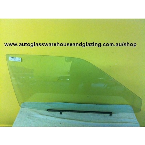 suitable for TOYOTA COROLLA EL30 IMPORT - 1/1986 to 1/1990 - 3DR HATCH - RIGHT SIDE FRONT DOOR GLASS - (SECOND-HAND)