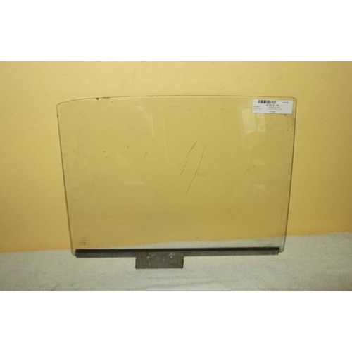 DATSUN 1200 - 1970 to 1973 - 4DR SEDAN - DRIVERS - RIGHT SIDE REAR DOOR GLASS - (Second-hand)