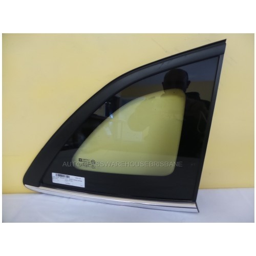 HOLDEN CRUZE JH - 11/2011 to 12/2016 - 5DR WAGON - DRIVERS - RIGHT SIDE REAR CARGO GLASS - ENCAPSULATED - (Second-hand)