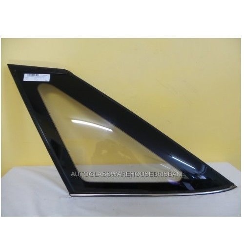 HONDA CONCERTO HATCHBACK 11/88 to 1993 MA28    5DR HATCH LEFT SIDE OPERA GLASS - (Second-hand)