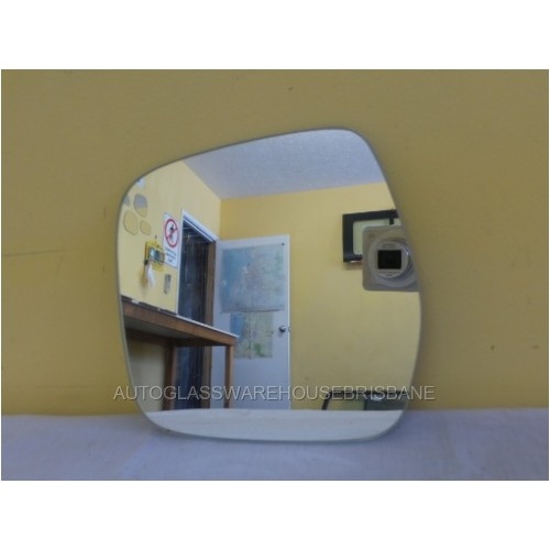 suitable for TOYOTA HIACE 100 SERIES - 11/1989 to 2/2005 - TRADE VAN LEFT SIDE MIRROR-NEW-168h X 171w - flat glass only