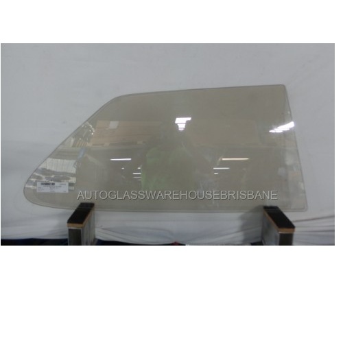 SAAB 900 - 2/1979 to 12/1993 - 2DR HATCH - RIGHT SIDE REAR OPERA GLASS - (Second-hand)