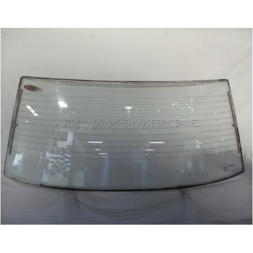 DATSUN 180B 610 - 1/1972 to 1/1977 - 4DR SEDAN - REAR WINDSCREEN GLASS - HEATED - 545 X 1265 - CLEAR - (Second-hand)