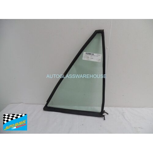 FORD METEOR GA/GB - 4/1982 TO 9/1985 - 4DR SEDAN - DRIVERS - RIGHT SIDE REAR QUARTER GLASS - GREEN - (SECOND-HAND)