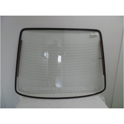 FORD SIERRA MK11 - REAR WINDSCREEN GLASS - 850H X 1177W - UNSURE OF YEAR - (Second-hand)