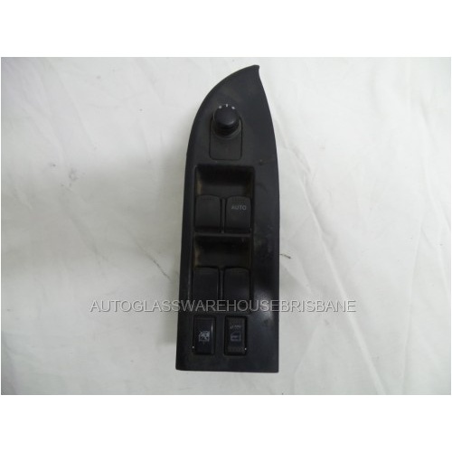 SUZUKI GRAND VITARA JB - 9/2005 to CURRENT - WAGON - RIGHT SIDE FRONT POWER SWITCH WINDOW - 64J30 - 0338T - (Second-hand)