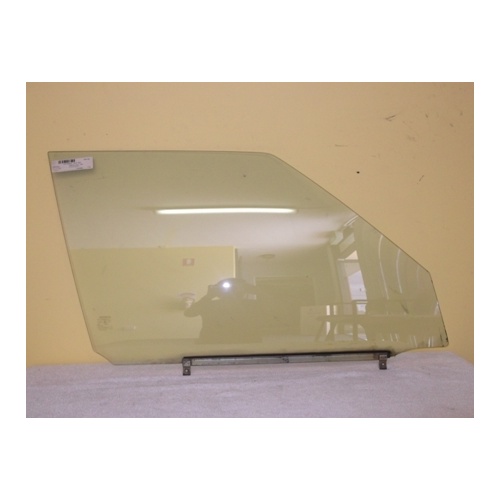 suitable for TOYOTA TERCEL AL20/AL21/AL25 - 1982 to 1988 - HATCH/WAGON - DRIVERS - RIGHT SIDE FRONT DOOR GLASS - (Second-hand)