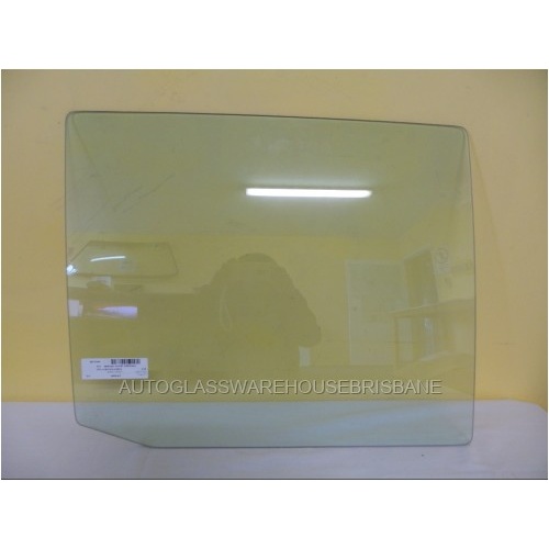 KIA CERES KNCSB111 - 1/1992 TO 6/2000 - CAB CHASSIS - RIGHT SIDE FRONT DOOR GLASS - GREEN - NEW