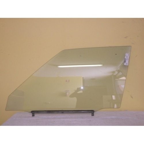 suitable for TOYOTA TERCEL AL21/25 - 1983 to 1988 - 4DR WAGON - PASSENGERS - LEFT SIDE FRONT DOOR GLASS - 810mm - (Second-hand)