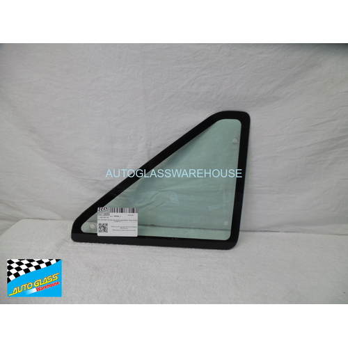 NISSAN PATHFINDER YD21 - 2/1988 to 10/1995 - 2DR WAGON - DRIVERS - RIGHT SIDE VENTED CARGO GLASS - 3 HOLES - GREEN  - NEW