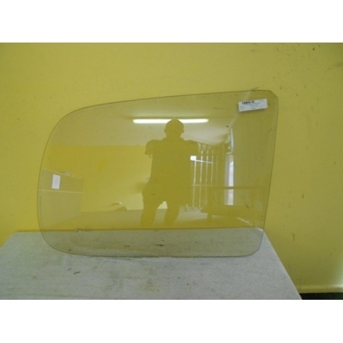 NISSAN SERENA C23 - WAGON 9/92>12/95 - DRIVERS - RIGHT SIDE - REAR FIXED GLASS - (Second-hand)