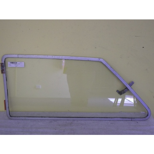 DATSUN 1000 - 1966 to 5/1970 - 2DR SEDAN - PASSENGERS - LEFT SIDE REAR FLIPPER GLASS  - (Second-hand)