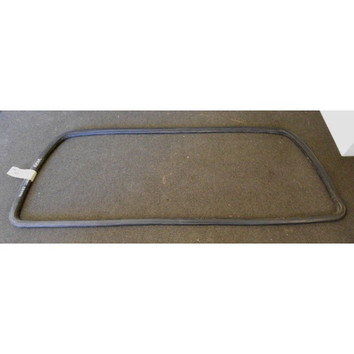 VOLVO 244 - SEDAN 1975 TO 1981 - REAR WINDSCREEN RUBBER - (Second-hand)