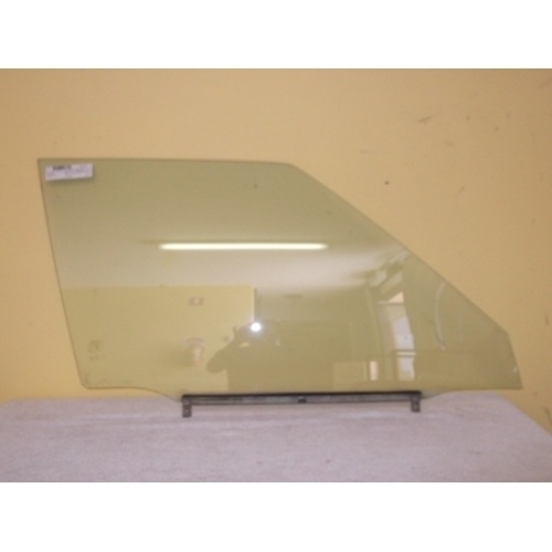 suitable for TOYOTA TERCEL AL21 IMPORT-3DR HAT 1983>1988-DRIVERS-RIGHT SIDE-FRONT DOOR GLASS (810MM) - (SECONDHAND)