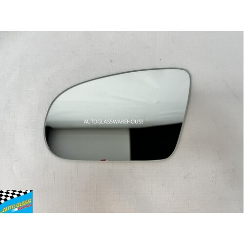 MERCEDES GLC CLASS C253 SERIES - 12/2016 TO 11/2023 - COUPE/SUV - PASSENGERS - LEFT SIDE MIRROR - FLAT GLASS ONLY - 170MM x 115MM