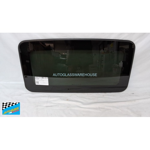 HOLDEN CRUZE JH - 5/2012 to 12/2016 - 4DR SEDAN - SUNROOF GLASS - 825 x 440 - (SECOND-HAND)